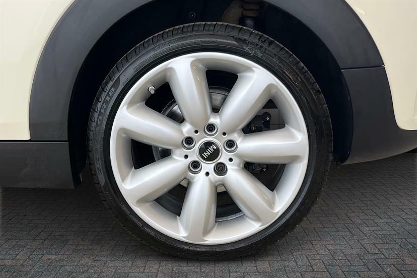 Mini Clubman 2.0 Cooper S Exclusive 6Dr White #4