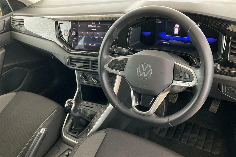 Volkswagen Polo 1.0 Tsi Life EX23HTK Black #6