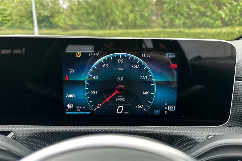 Mercedes-Benz A Class A180d Sport Executive YB68UPO Black #6