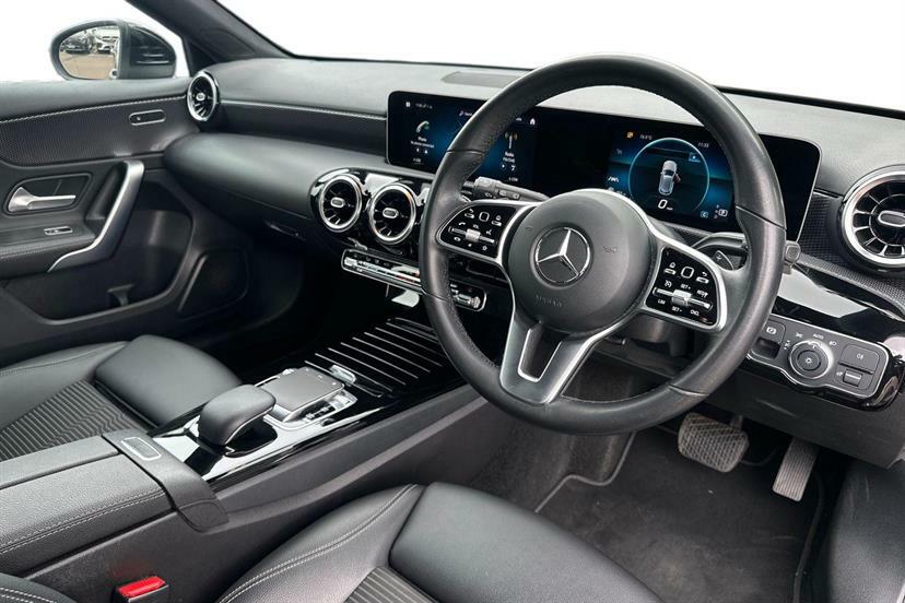 Mercedes-Benz A Class A180d Sport Executive YB68UPO Black #5