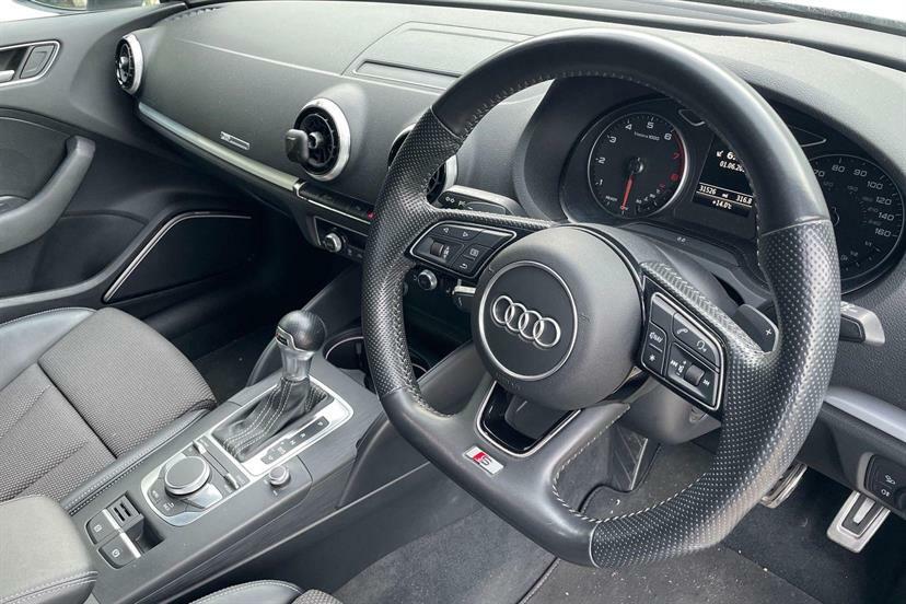 Audi A3 1.0 Tfsi Black Edition S Tronic White #6