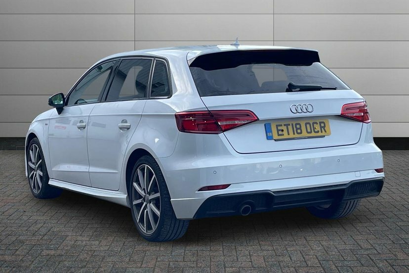 Audi A3 1.0 Tfsi Black Edition Sportback S Tron White #3