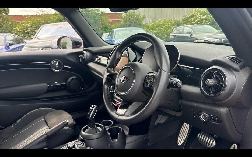 Mini Hatch 3-Door Hatch Cooper S Sport EA21CVP Red #6