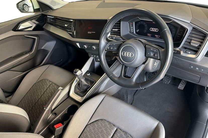 Audi A1 30 Tfsi 110 Sport White #6