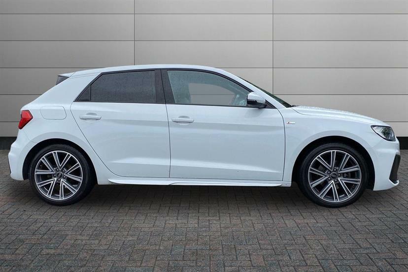 Audi A1 30 Tfsi 110 S Line S Tronic DG73FOV White #4