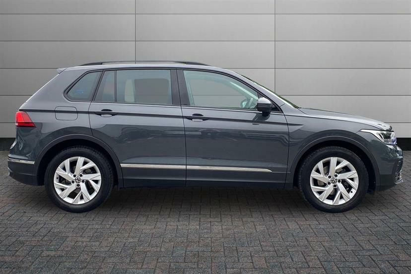 Volkswagen Tiguan 1.5 Tsi 150 Life Grey #4