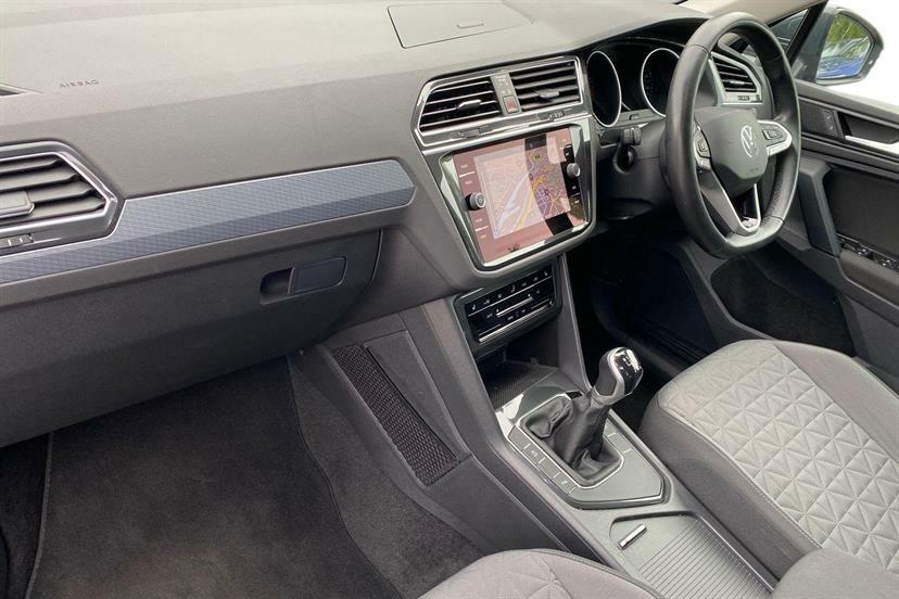 Volkswagen Tiguan 1.5 Tsi 150 Life Grey #2