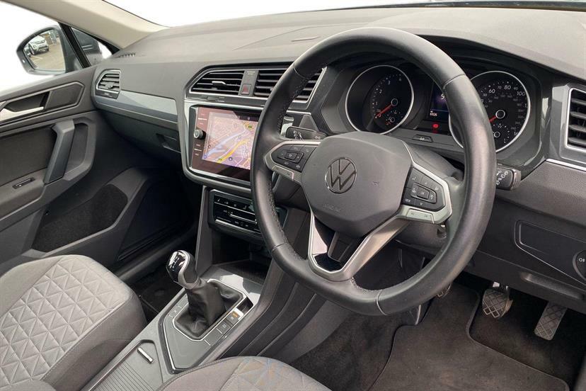 Volkswagen Tiguan 1.5 Tsi 150 Life Grey #6