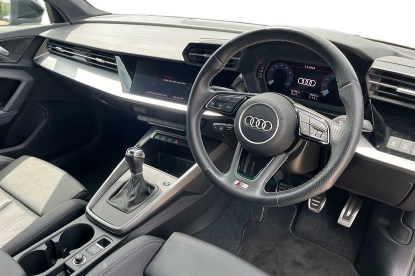 Audi A3 30 Tfsi S Line LM23KGZ Black #5