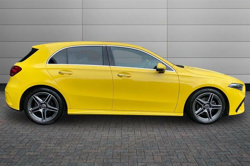 Mercedes-Benz A Class A180 Amg Line Executive DK23UBY Yellow #3