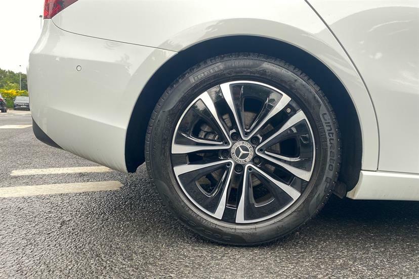 Mercedes-Benz A Class A180 Sport Executive MP73XVZ White #4
