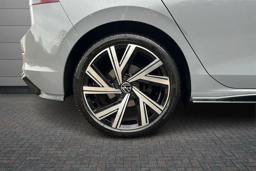 Volkswagen Golf 1.5 Etsi 150 R-line Dsg GF23FVO Grey #5
