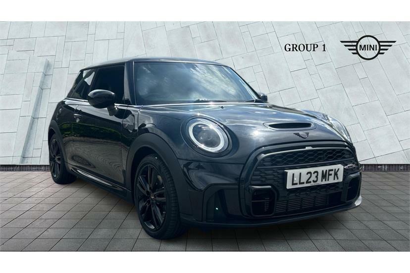 Mini Hatch 2.0 Cooper S Sport Premium Black