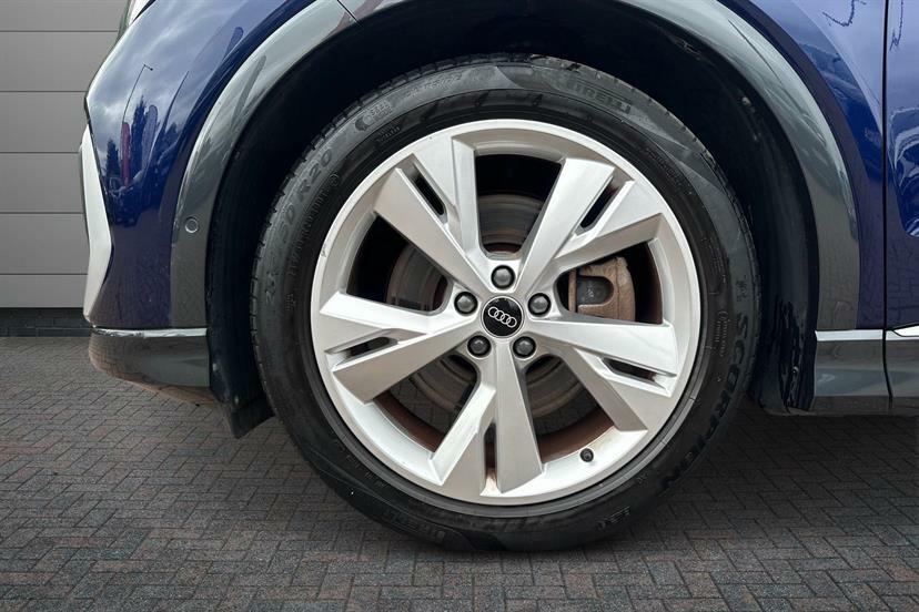 Audi Q4 E Tron 150Kw 40 82Kwh S Line Cs YM72LYR Blue #5