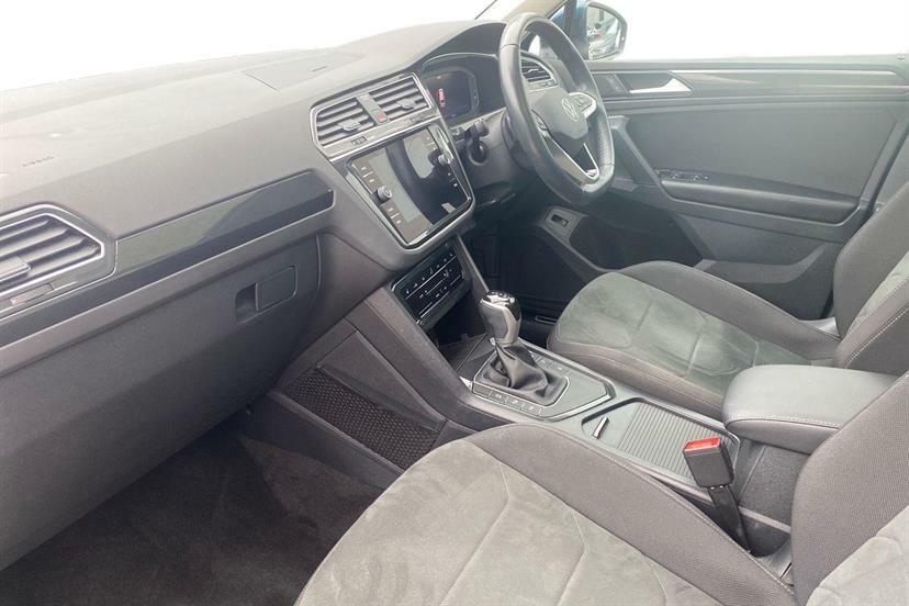 Volkswagen Tiguan 1.5 Tsi 150 Elegance Dsg YH22BHE Blue #2