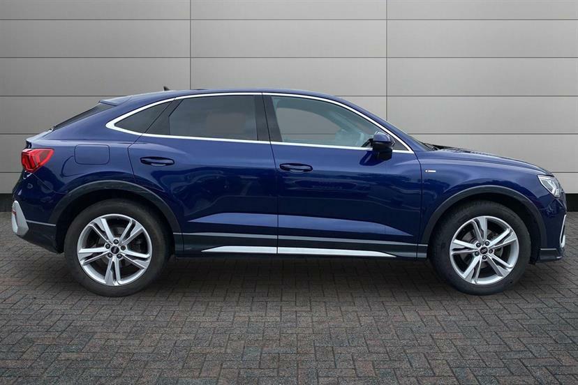 Audi Q3 35 Tfsi S Line WR23ZKZ Blue #4