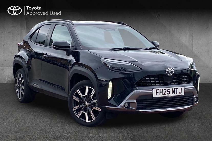Toyota Yaris Cross 1.5 Hybrid 130 Excel Cvt Black