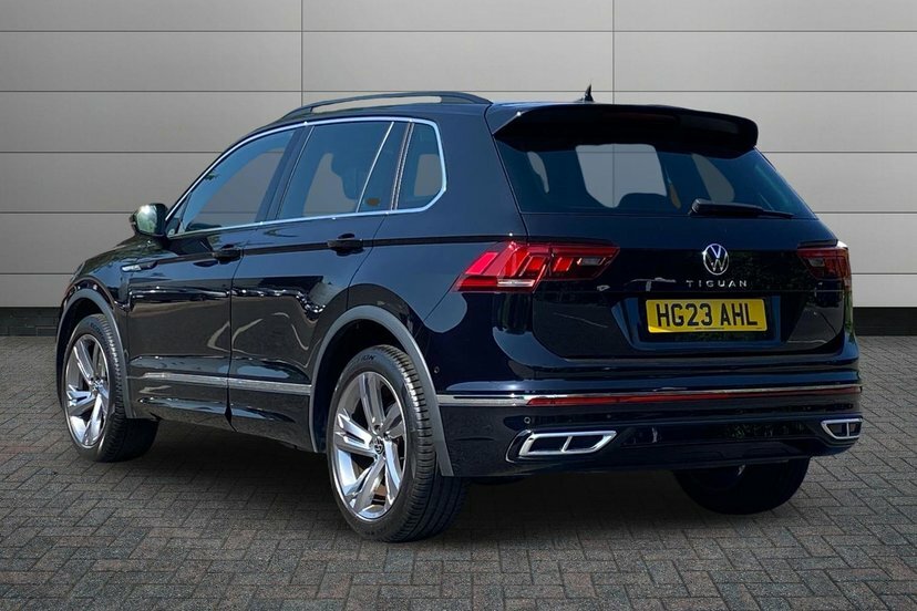 Volkswagen Tiguan 1.5 Tsi R-line Edition Suv Dsg 150 Ps HG23AHL Black #3