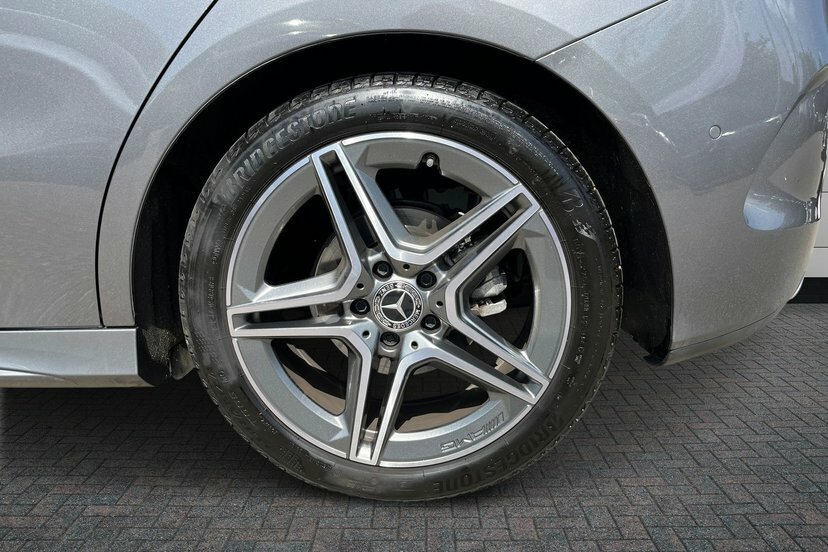 Mercedes-Benz B Class B200d Amg Line Premium Grey #4