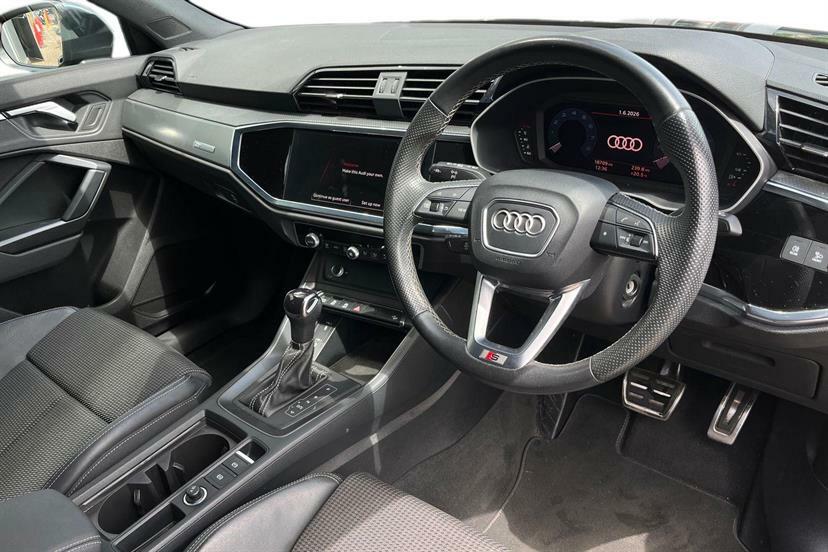 Audi Q3 35 Tfsi S Line S Tronic LO23VOA Grey #6