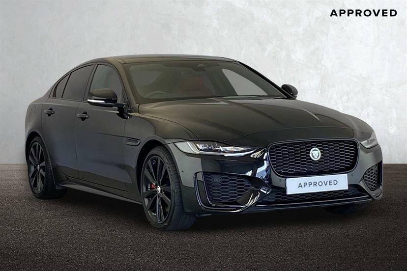 Jaguar XE 2.0 P300 Sport Awd Black