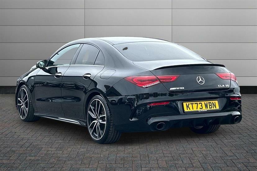 Mercedes-Benz CLA Class 35 Premium 4Matic Tip Black #2