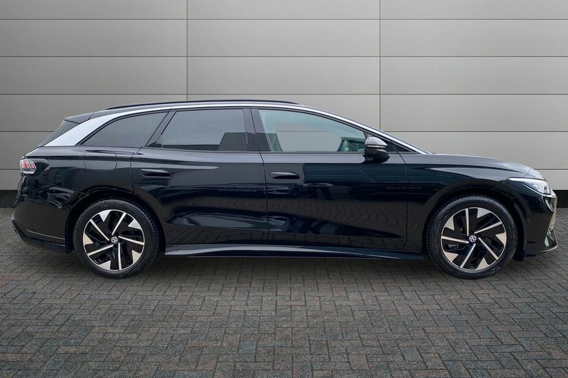 Volkswagen ID.7 Pro S 86Kwh Match Plus Tourer 2 Black #4