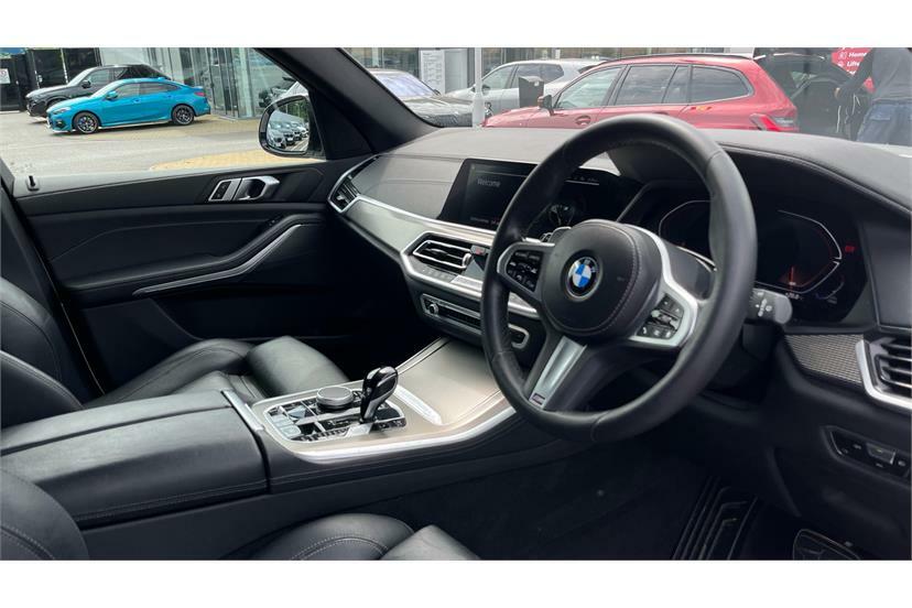 BMW X5 Xdrive30d Mht M Sport White #6