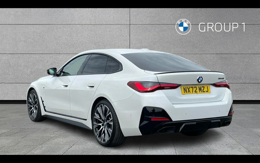 BMW 4 Series Gran Coupe M440i Xdrive Gran Coupe White #2