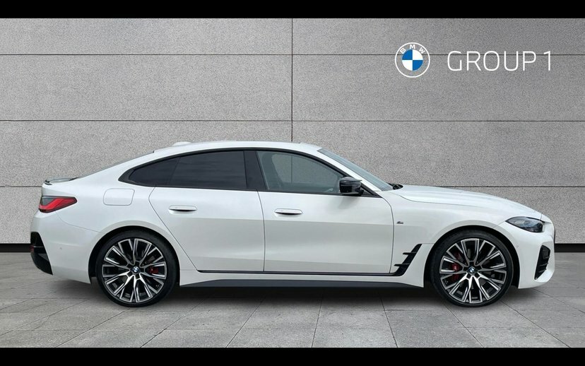 BMW 4 Series Gran Coupe M440i Xdrive Gran Coupe White #3
