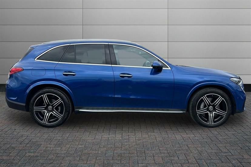 Mercedes-Benz GLC Class 220D 4Matic Amg Line Premium 9G-tronic YK73LZR Blue #3