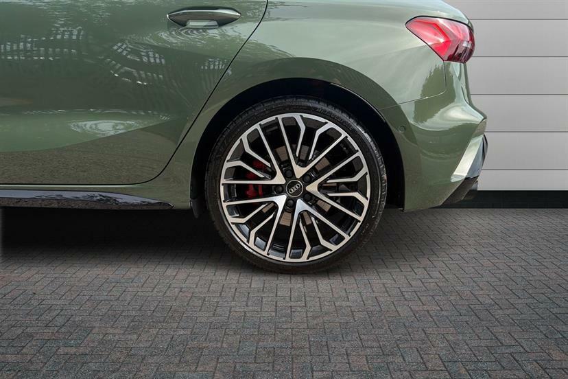 Audi A3 S3 Tfsi Quattro 333 Black Edition S Tronic EJ75GNU Green #5