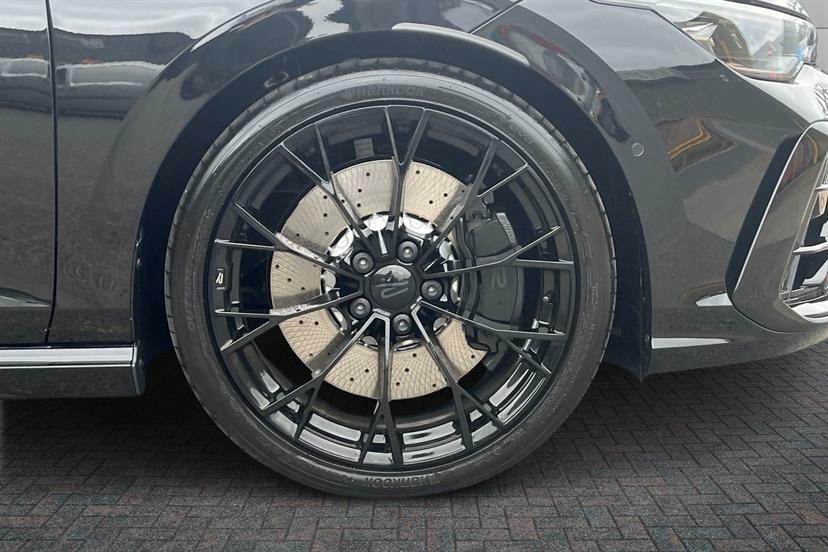 Volkswagen Golf 2.0 Tsi 333 R Black Edition 4Motion Dsg LX26TXE Black #5