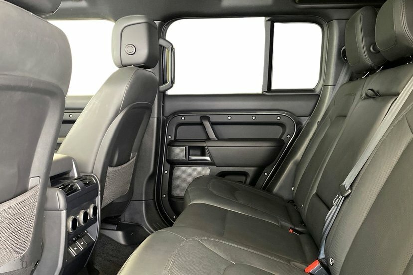 Land Rover Defender 110 5.0 P525 V8 Carpathian Edition Suv Grey #4