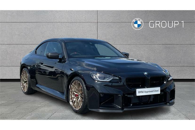 BMW M2 Cs Step Black