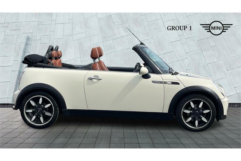 Mini Convertible 1.6 Cooper Sidewalk White #3
