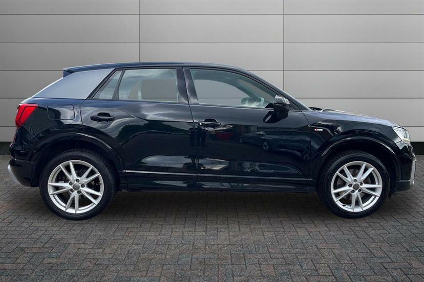 Audi Q2 1.4 Tfsi S Line Tech Pack GC18UUT Black #4