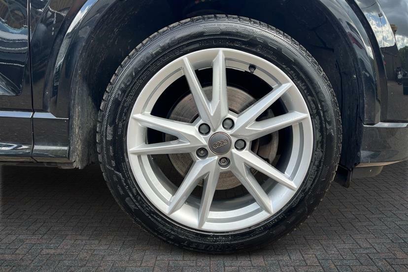 Audi Q2 1.4 Tfsi S Line Tech Pack GC18UUT Black #5