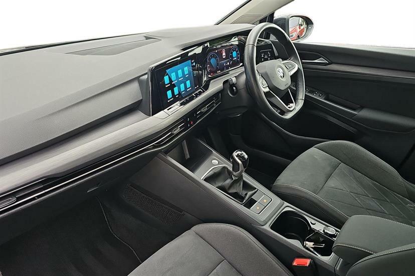 Volkswagen Golf 1.5 Tsi Style DA21YVF Black #2