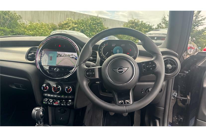 Mini Convertible 1.5 Cooper Exclusive Black #4