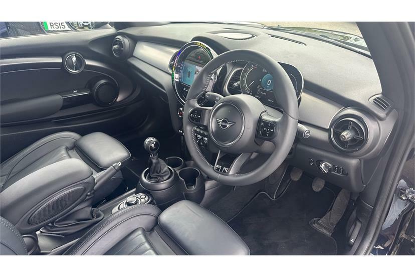 Mini Convertible 1.5 Cooper Exclusive Black #6