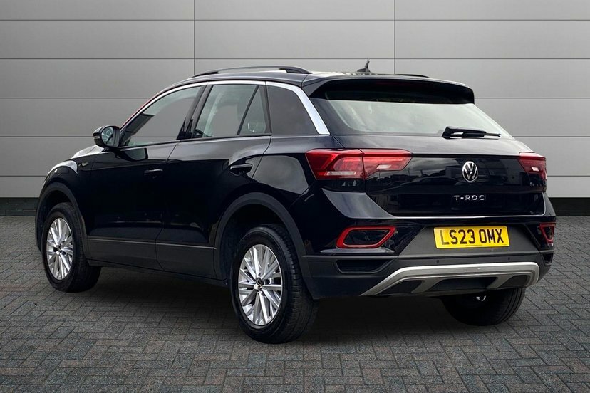 Volkswagen T-Roc 1.0 Tsi Life Suv 110 Ps LS23OMX Black #3