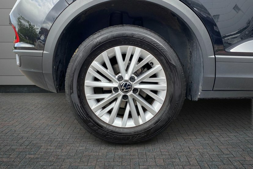 Volkswagen T-Roc 1.0 Tsi Life Suv 110 Ps LS23OMX Black #5