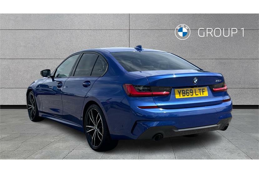 BMW 3 Series 320I M Sport Step YB69LTF Blue #2