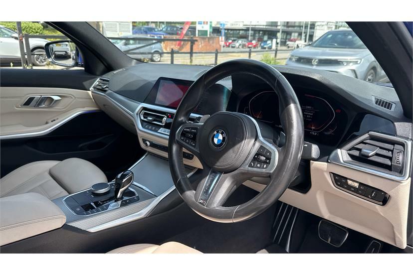 BMW 3 Series 320I M Sport Step YB69LTF Blue #6