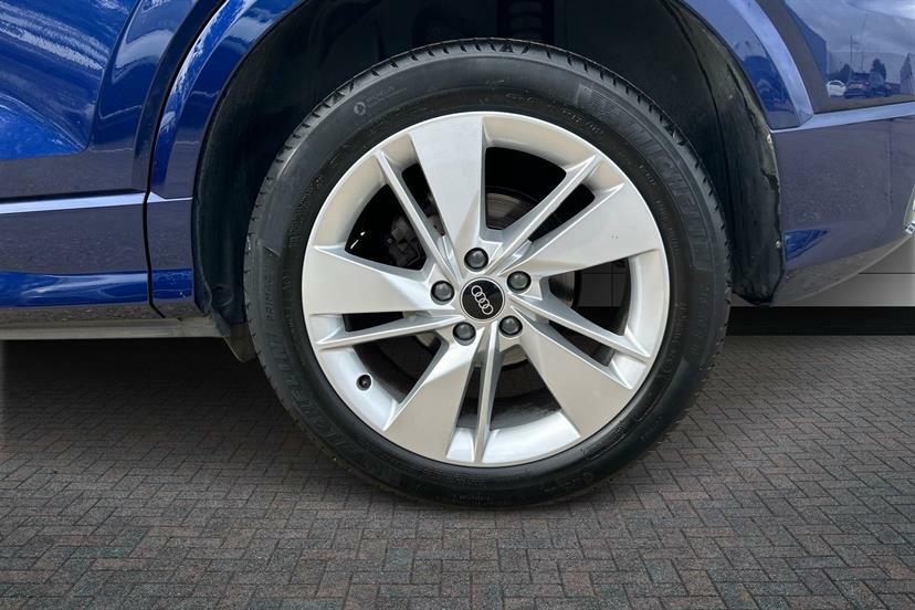 Audi Q2 35 Tfsi S Line S Tronic Cs EJ23VWB Blue #5