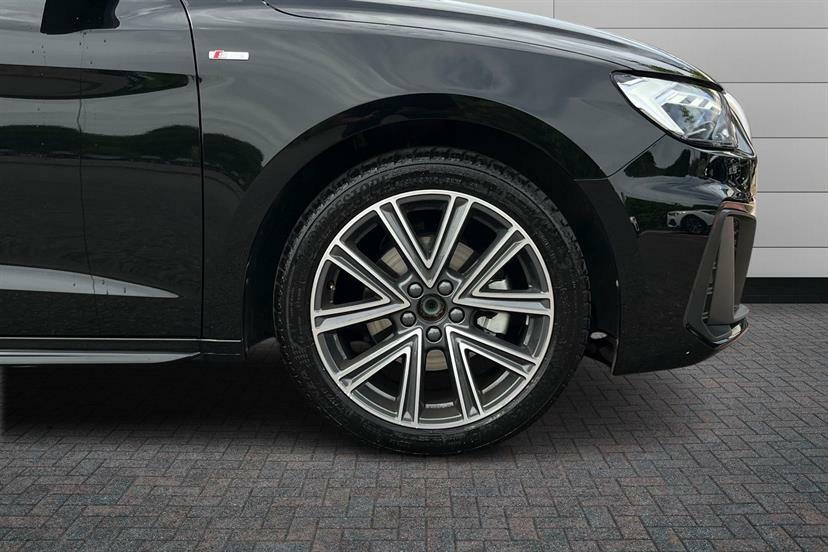 Audi A1 30 Tfsi S Line S Tronic Tech Pack LN75OTJ Black #5