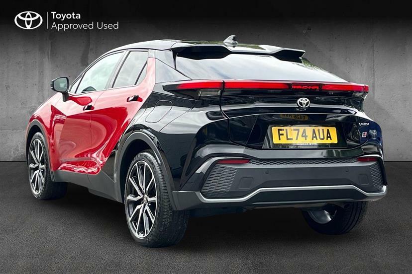 Toyota C-Hr 2.0 Phev Gr Sport Cvt FL74AUA White #3