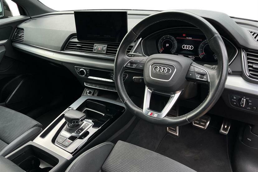 Audi Q5 45 Tfsi Quattro S Line S Tronic LO70WAE Black #6