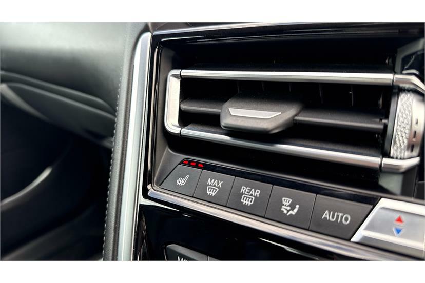 BMW 8 Series 840I Auto Black #25